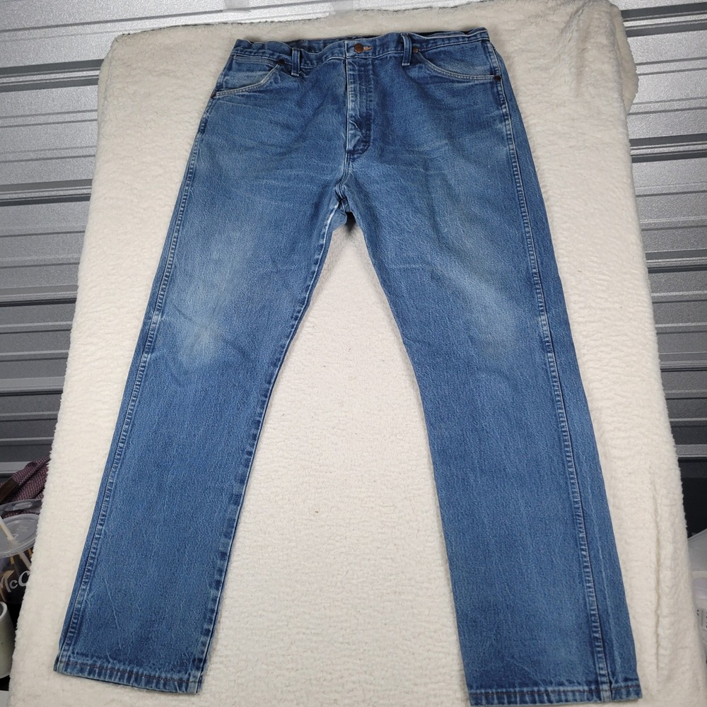 Wrangler Jeans Cowboy Cut Mens 40x32 Blue 13MWZ Straight Leg Denim High Rise